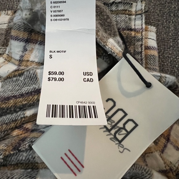 Urban Outfitters BDG raw edge flannel shirt - Picture 5 of 5